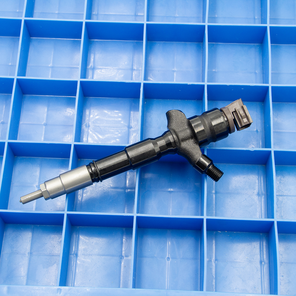 23670-30440 Diesel Common rail Injector